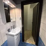 5 Deluxe And Easyliving Apartment, 3 , Full Extra Up To 10 People Baby , Ideal Midle Area Apartment *