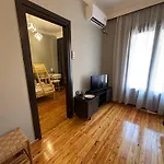 5 Deluxe And Easyliving Apartment, 3 , Full Extra Up To 10 People Baby , Ideal Midle Area *