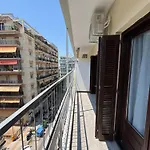5 Deluxe And Easyliving Apartment, 3 , Full Extra Up To 10 People Baby , Ideal Midle Area Apartment *