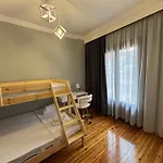 5 Deluxe And Easyliving Apartment, 3 , Full Extra Up To 10 People Baby , Ideal Midle Area Thessaloniki