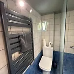 5 Deluxe And Easyliving Apartment, 3 , Full Extra Up To 10 People Baby , Ideal Midle Area * Thessaloniki