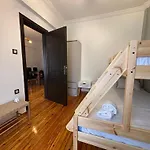 5 Deluxe And Easyliving Apartment, 3 , Full Extra Up To 10 People Baby , Ideal Midle Area Apartment Thessaloniki