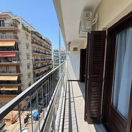 5 Deluxe And Easyliving Apartment, 3 , Full Extra Up To 10 People Baby , Ideal Midle Area Appartamento *