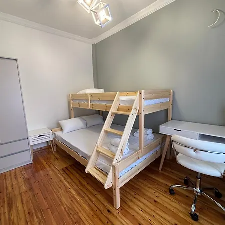 5 Deluxe And Easyliving Apartment, 3 , Full Extra Up To 10 People Baby , Ideal Midle Area * Thessaloníki