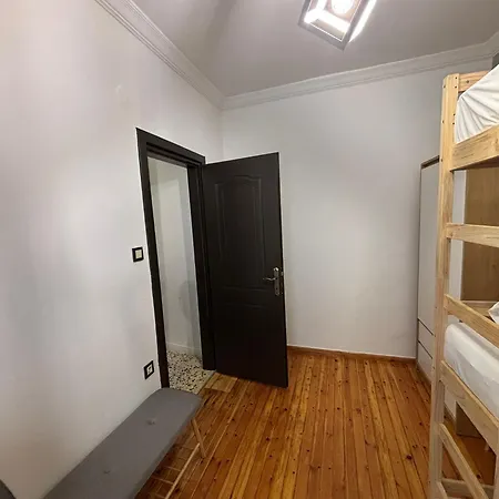 5 Deluxe And Easyliving Apartment, 3 , Full Extra Up To 10 People Baby , Ideal Midle Area Appartamento