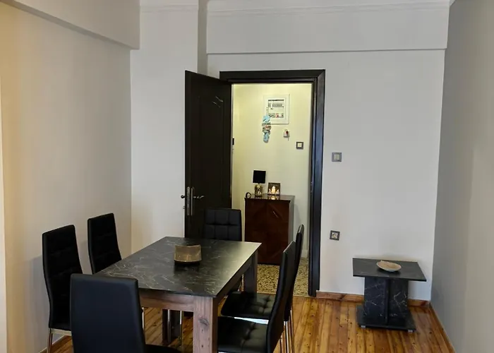 5 Deluxe And Easyliving Apartment, 3 , Full Extra Up To 10 People Baby , Ideal Midle Area * Thessaloniki