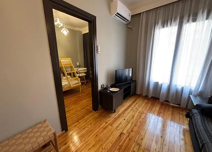5 Deluxe And Easyliving Apartment, 3 , Full Extra Up To 10 People Baby , Ideal Midle Area *