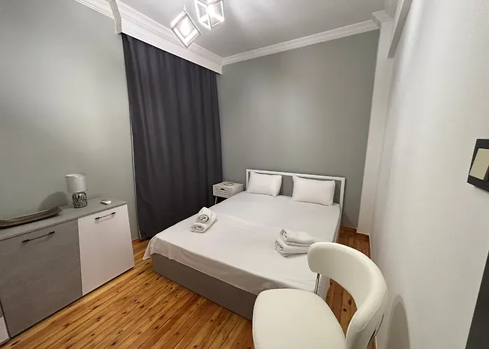 5 Deluxe And Easyliving Apartment, 3 , Full Extra Up To 10 People Baby , Ideal Midle Area Lejlighed