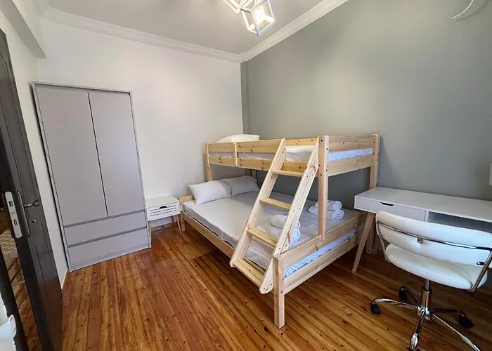 5 Deluxe And Easyliving Apartment, 3 , Full Extra Up To 10 People Baby , Ideal Midle Area * Thessaloniki