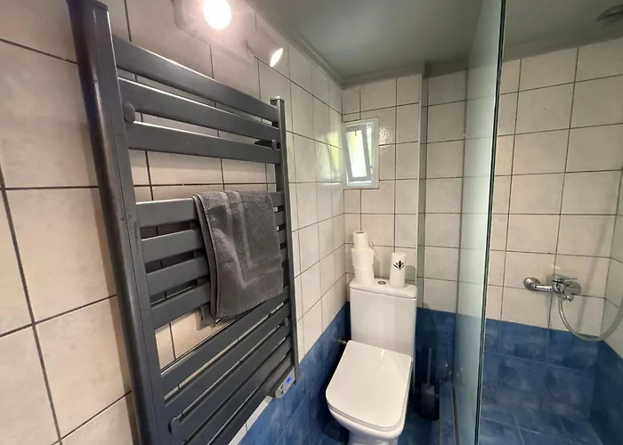 5 Deluxe And Easyliving Apartment, 3 , Full Extra Up To 10 People Baby , Ideal Midle Area * Thessaloniki