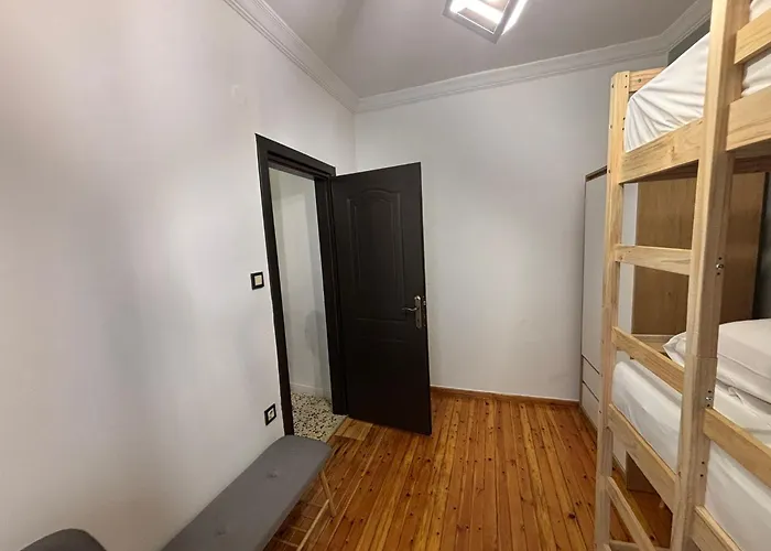 5 Deluxe And Easyliving Apartment, 3 , Full Extra Up To 10 People Baby , Ideal Midle Area Lejlighed