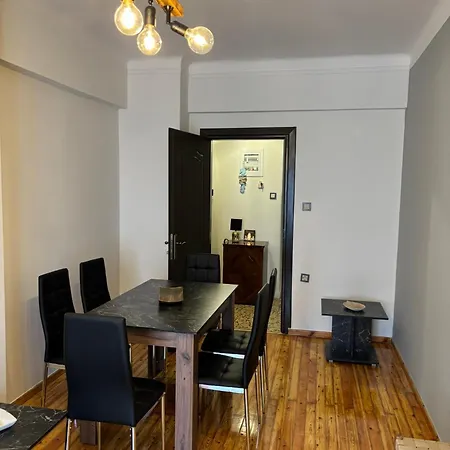5 Deluxe And Easyliving Apartment, 3 , Full Extra Up To 10 People Baby , Ideal Midle Area * سالونيك