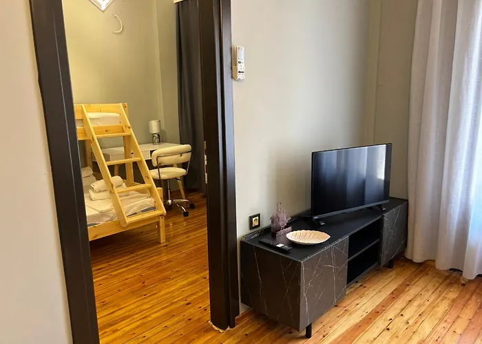 5 Deluxe And Easyliving Apartment, 3 , Full Extra Up To 10 People Baby , Ideal Midle Area *